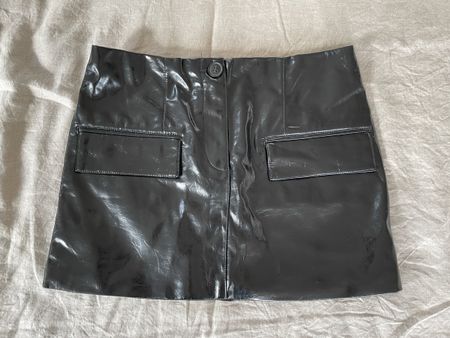 Minirock Kunstleder H&M Trend 38