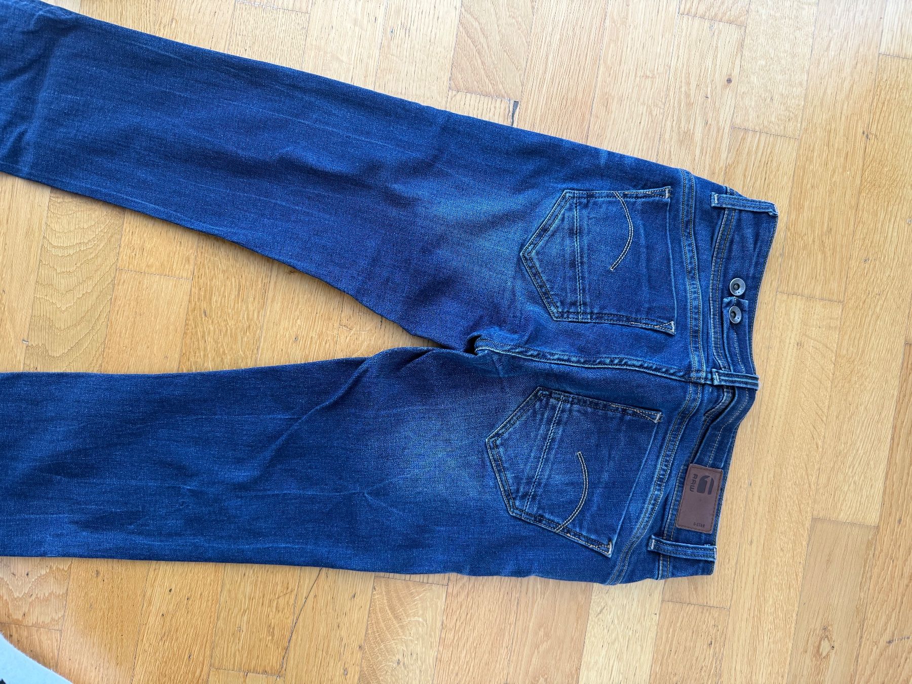 G-Star Jeans: G Star Damen Jeans – Gebraucht aus St. Gallen von Emifrei 1