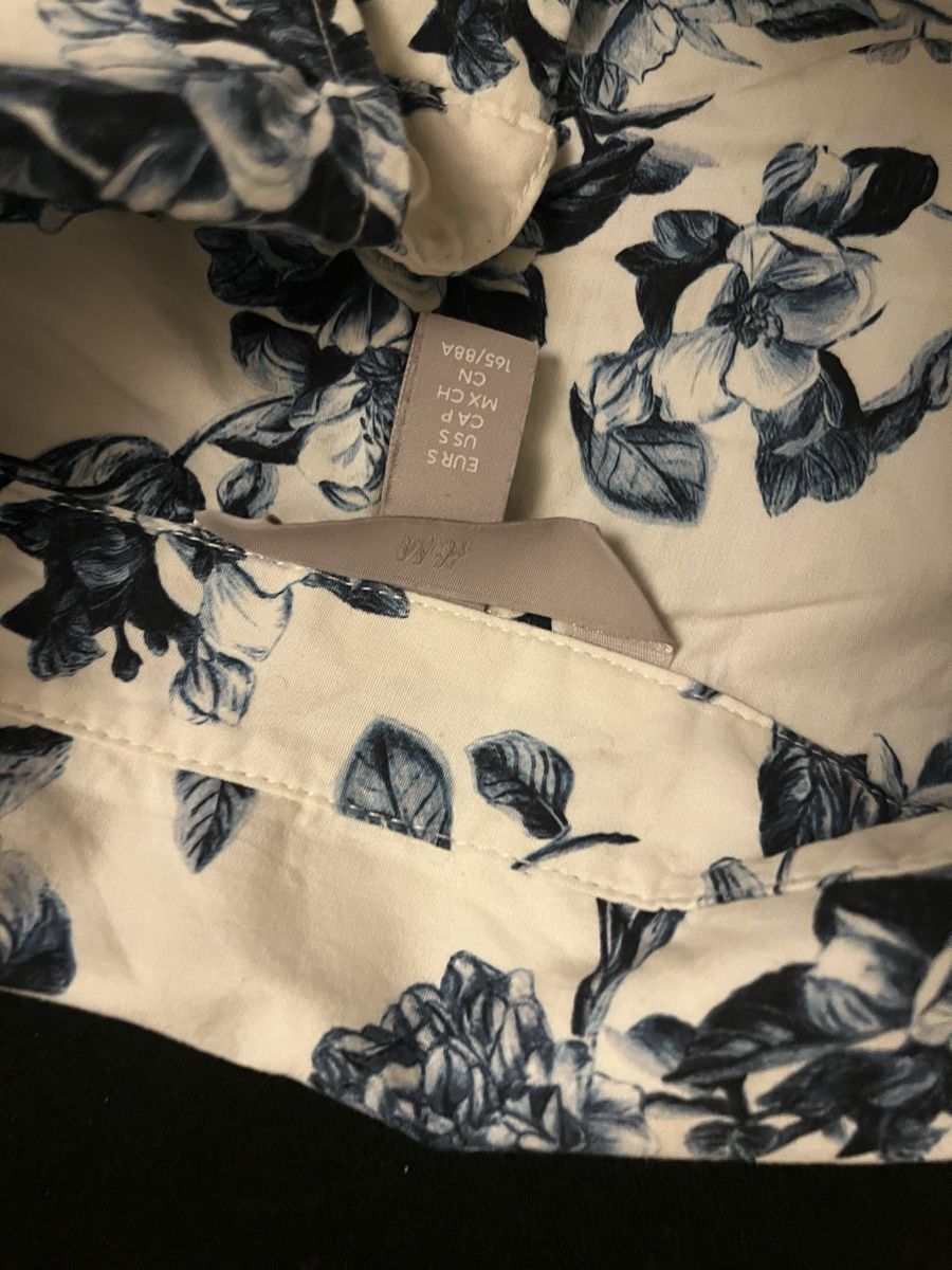 Kleider: Kleid Blumenmuster Langarm, Baumwolle neuwertig  – Neu (gemäss Beschreibung) aus Olten von sae_82z2 5