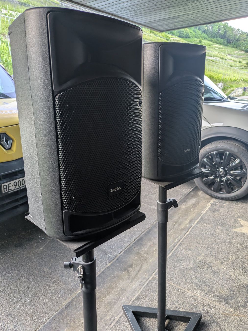 Casse acustiche: SubZero SZPA-P810, Système de Sonorisation Portable 10", 700 – Usato da Tüscherz-Alfermée venduto da ken130893 1