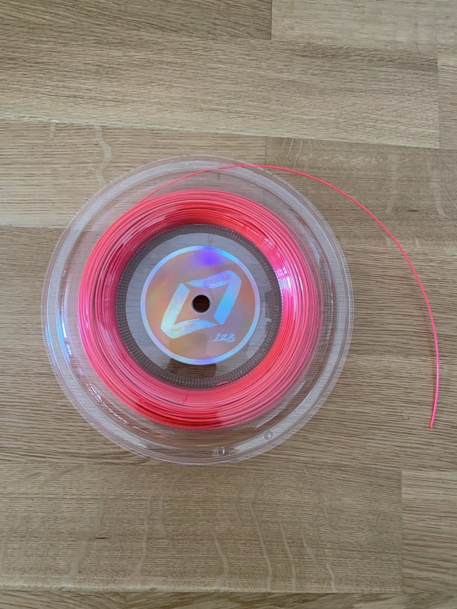 Schläger: Tennissaiten - 4 Toroline Reels und 1 Einzelpack – Gebraucht aus Urtenen-Schönbühl von Samstoner 2
