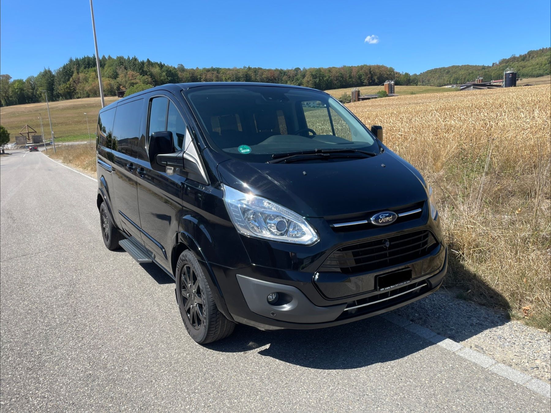 Ford Autos: Ford Tourneo Custom L2H1 Titanium – Gebraucht aus Lengnau AG von murxer07