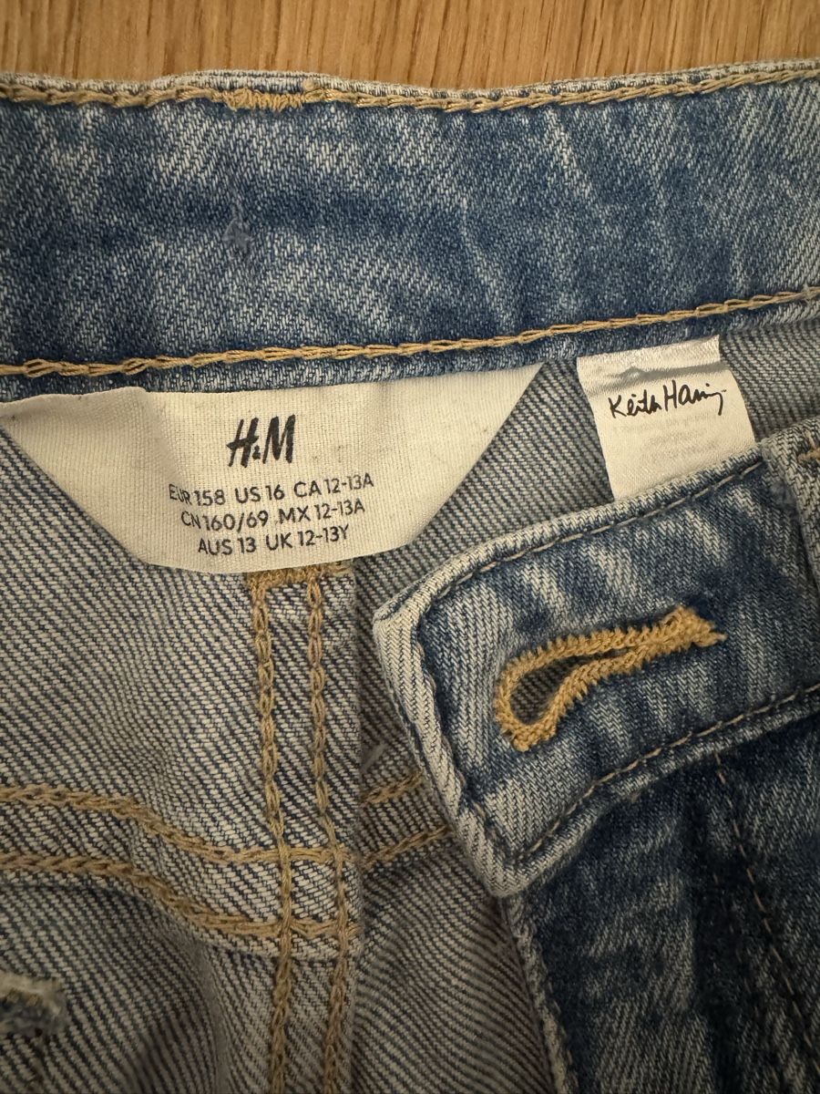 Pantaloni: Jeans Keith Haring – Usato da Puplinge venduto da Cechth 2