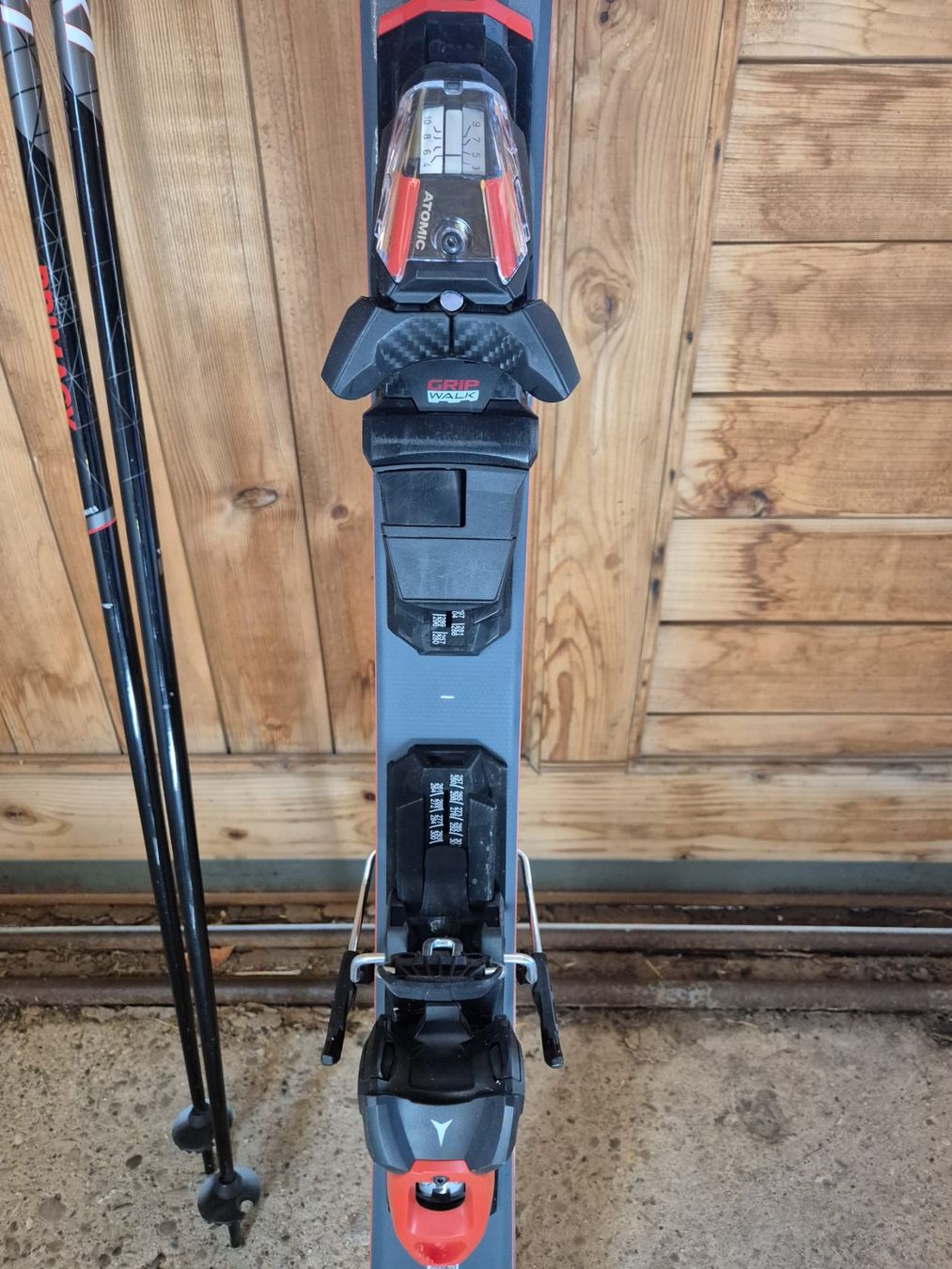 Atomic Skis: Ski Atomic Redster MX  149cm – D'occasion à Auswil par boumi85 4