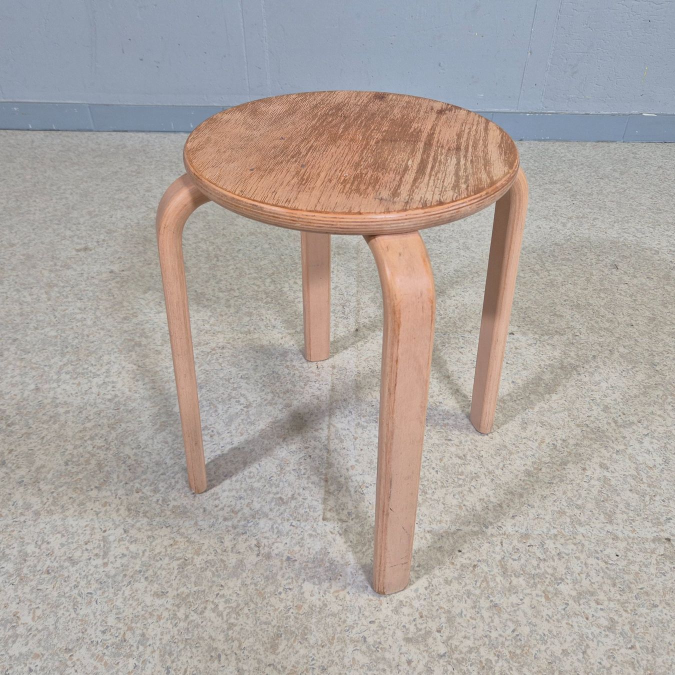 Ikea Hocker: Frosta Style Stool Hocker Stapelhocker Style Alvar Aalto – Gebraucht aus Nottwil von Wondewa-Shop 3
