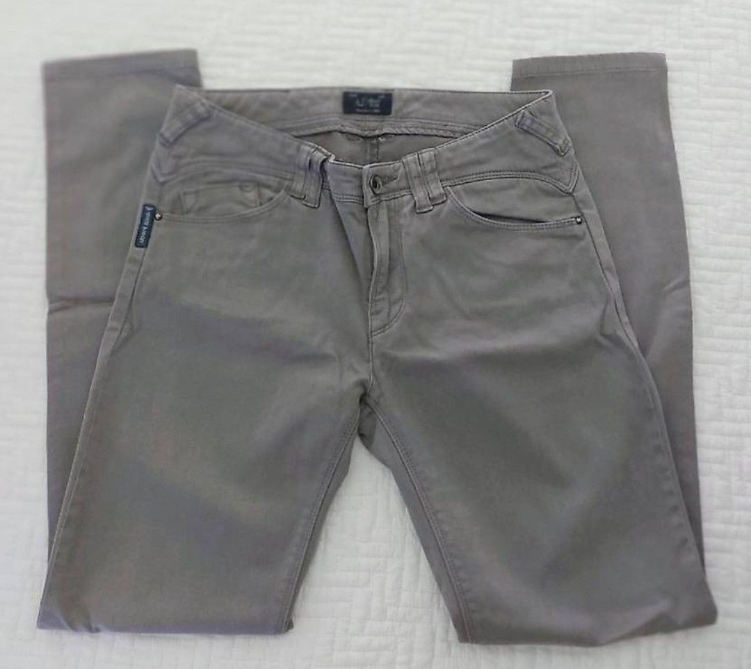 Armani Jeans: Armani Jeans  – D'occasion à Zürich par Babadermf 1