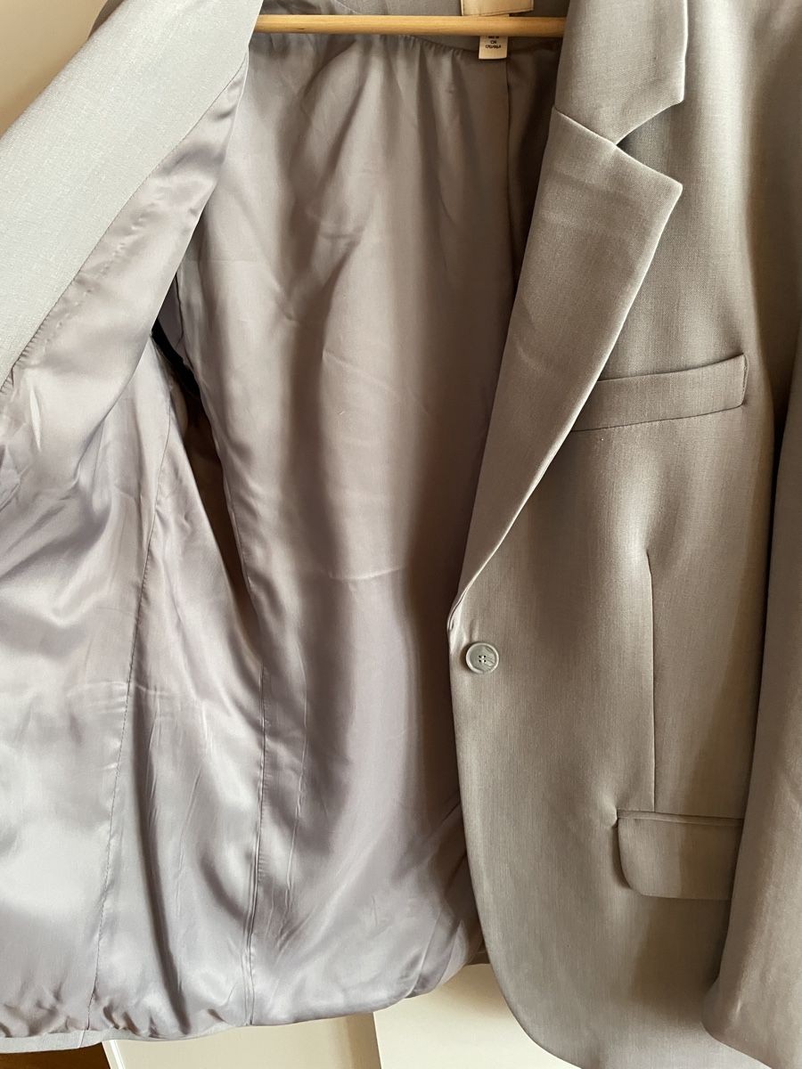 H&M Giacche: Neuer H&M Viskose Blazer in Hellgrau Grösse M – Nuovo (secondo la descrizione) da Münsingen venduto da Secondhand89 3