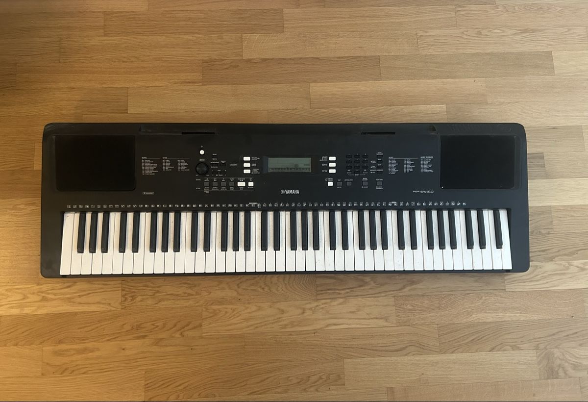 Yamaha Strumenti musicali: Piano électrique Yamaha PSR-EW310 – Nuovo (secondo la descrizione) da Pully venduto da david.sltb