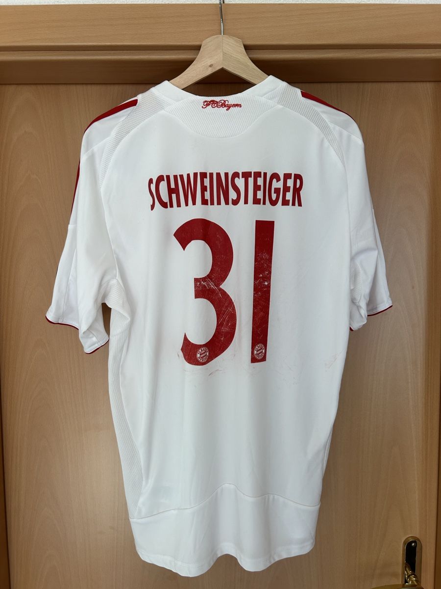 Bayern München Canottiere & Pantaloni: FC Bayern Munich 2008-09 third – Usato da Montagny-Yverdon venduto da nico_199 1