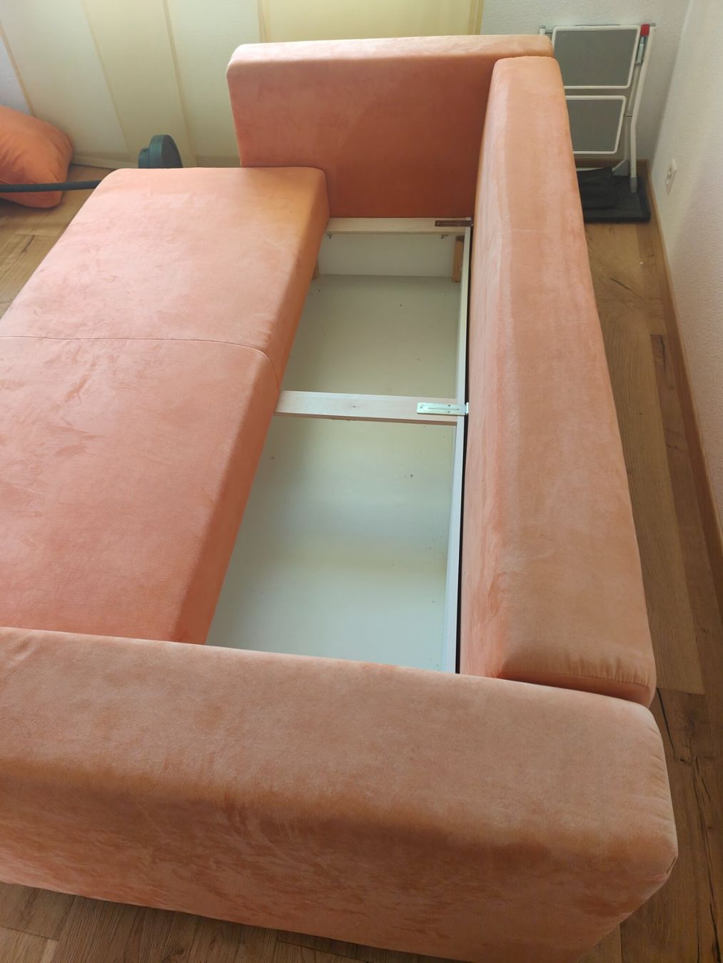 Sofas: Sofa - ausziehbar zu Bett – D'occasion à Biberist par Roggo7 2