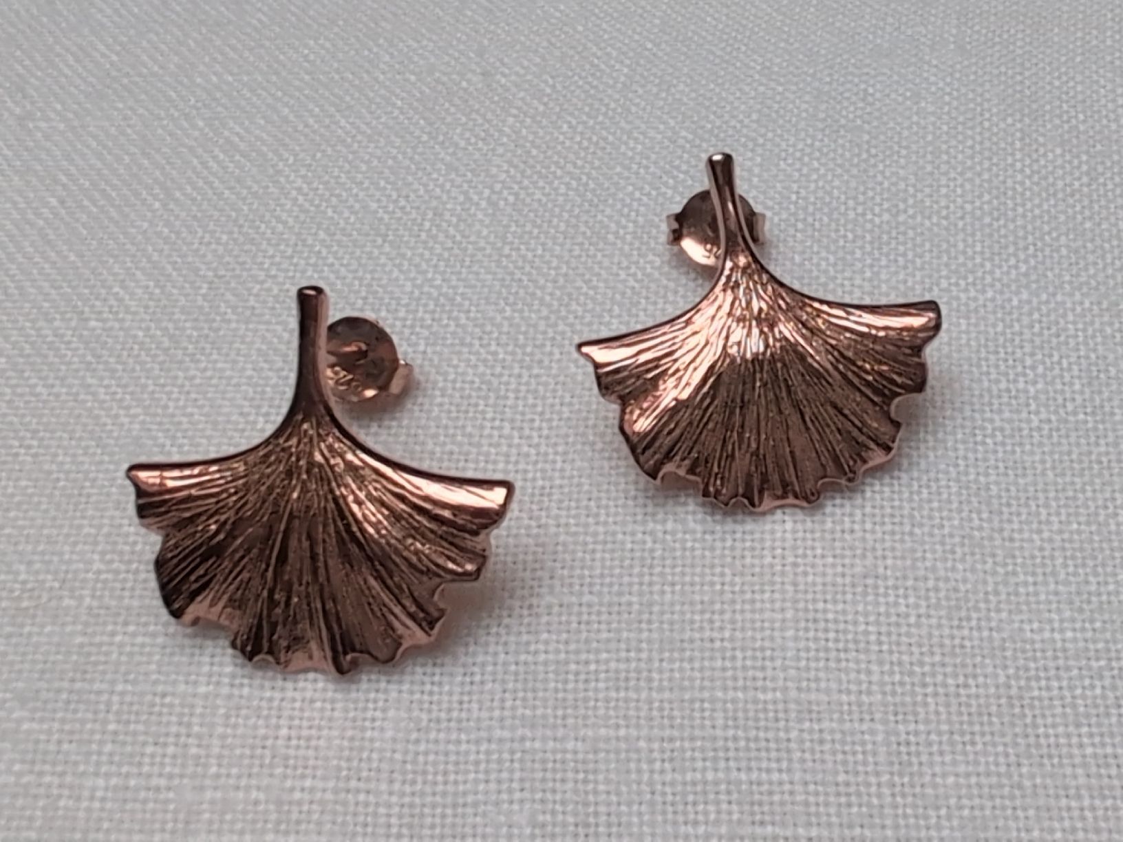 Orecchini pendenti & Orecchini a lobo: Gingko Ohrstecker, rosévergoldetes Sterlingsilber – Usato da Gempen venduto da DennisKl 1