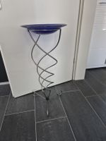 Ständer mit Glasschale