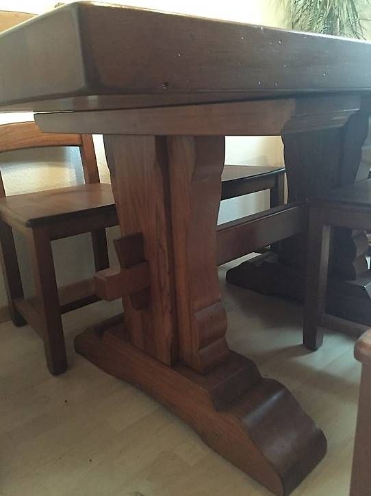 Set di tavolo e panche: Magnifique table Rustique en chêne massif plus chaises – Usato da Biel/Bienne venduto da Renard68 1