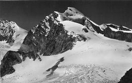 Saas Fee (VS) Das Allalinhorn (4027 m) mit seinen Gletschern