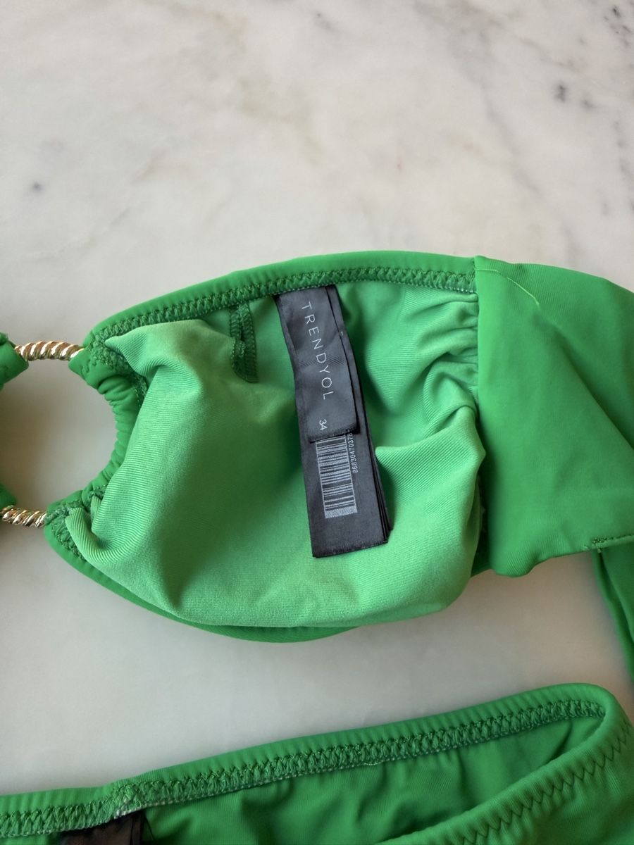 Costumi da bagno & Bikini: Trendyol Green Bikini Set, Size 34/36 – Usato da Horgen venduto da Elizhadz 2