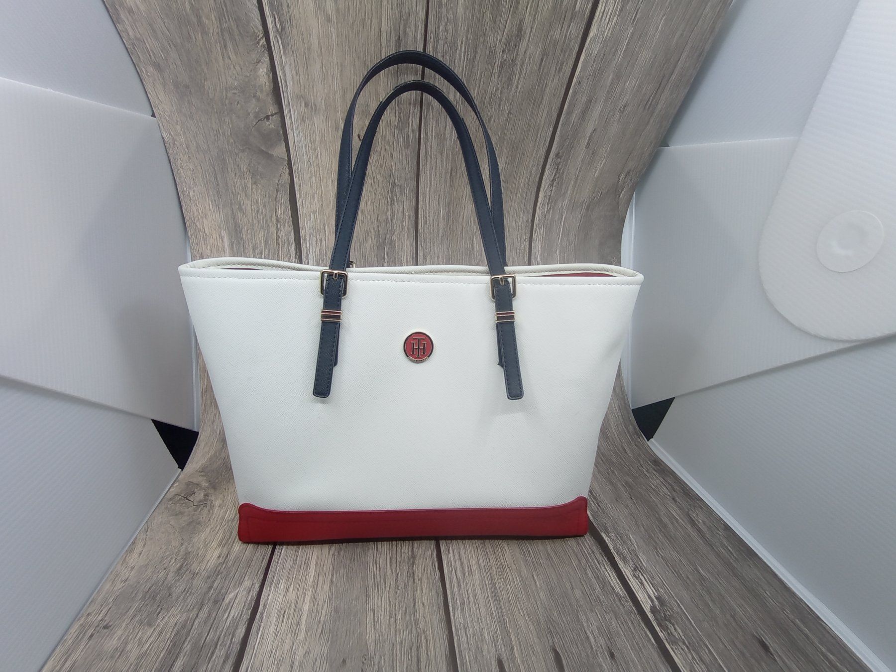 Sacs femmes: Tommy Hilfiger Tasche – D'occasion à Gisikon par Tanja1983