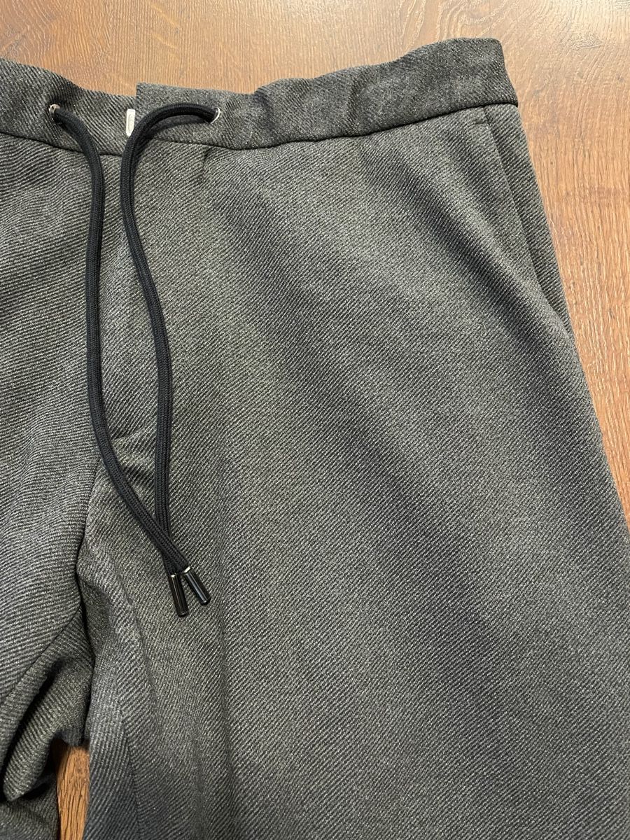 Hugo Boss Pantaloni: Hugo Boss Hose Size 46 – Usato da Uznach venduto da Player6 2