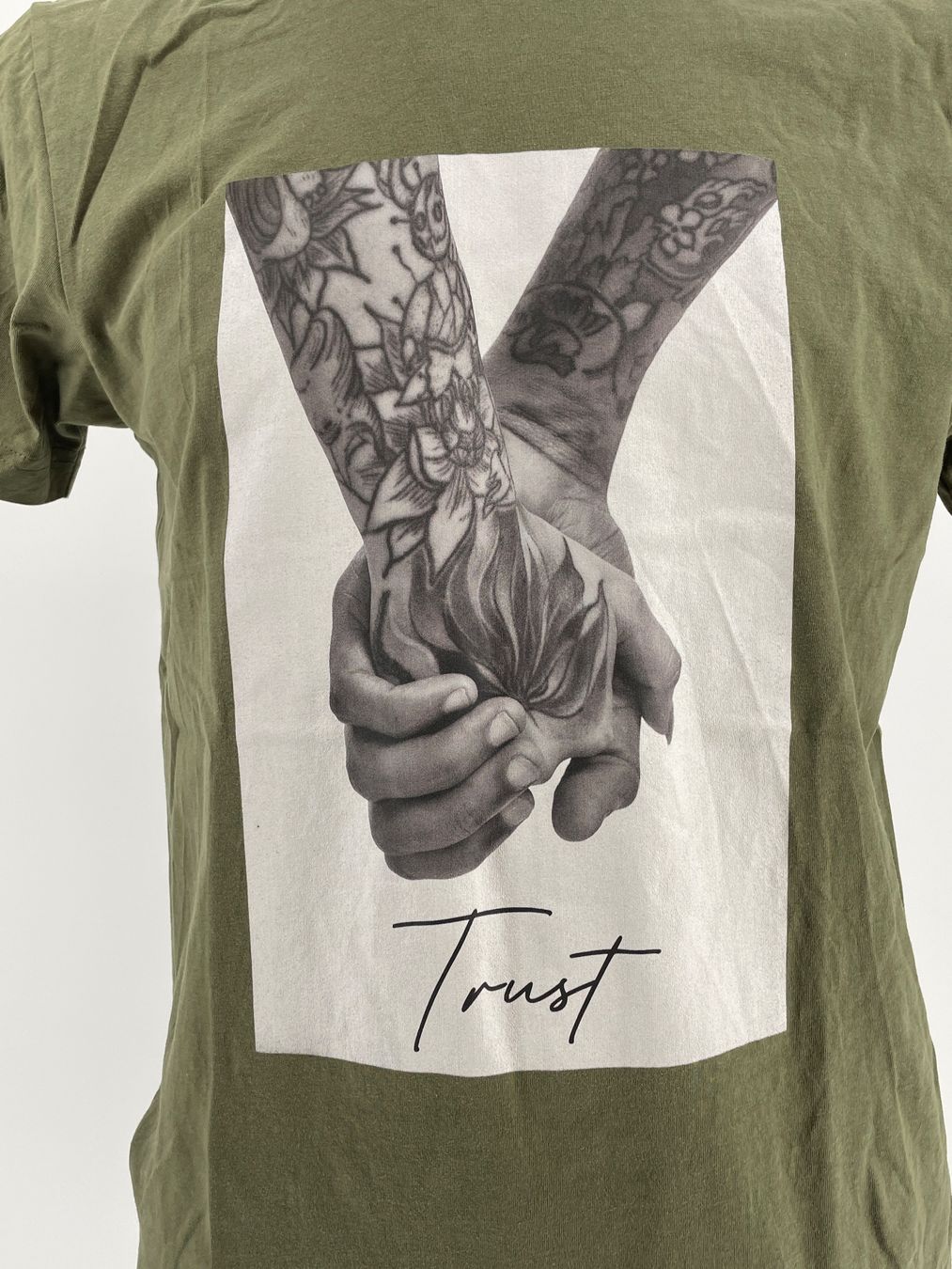 T-Shirts: Shirt Gr. M von Mister tee – Gebraucht aus Auenstein von moin. 2