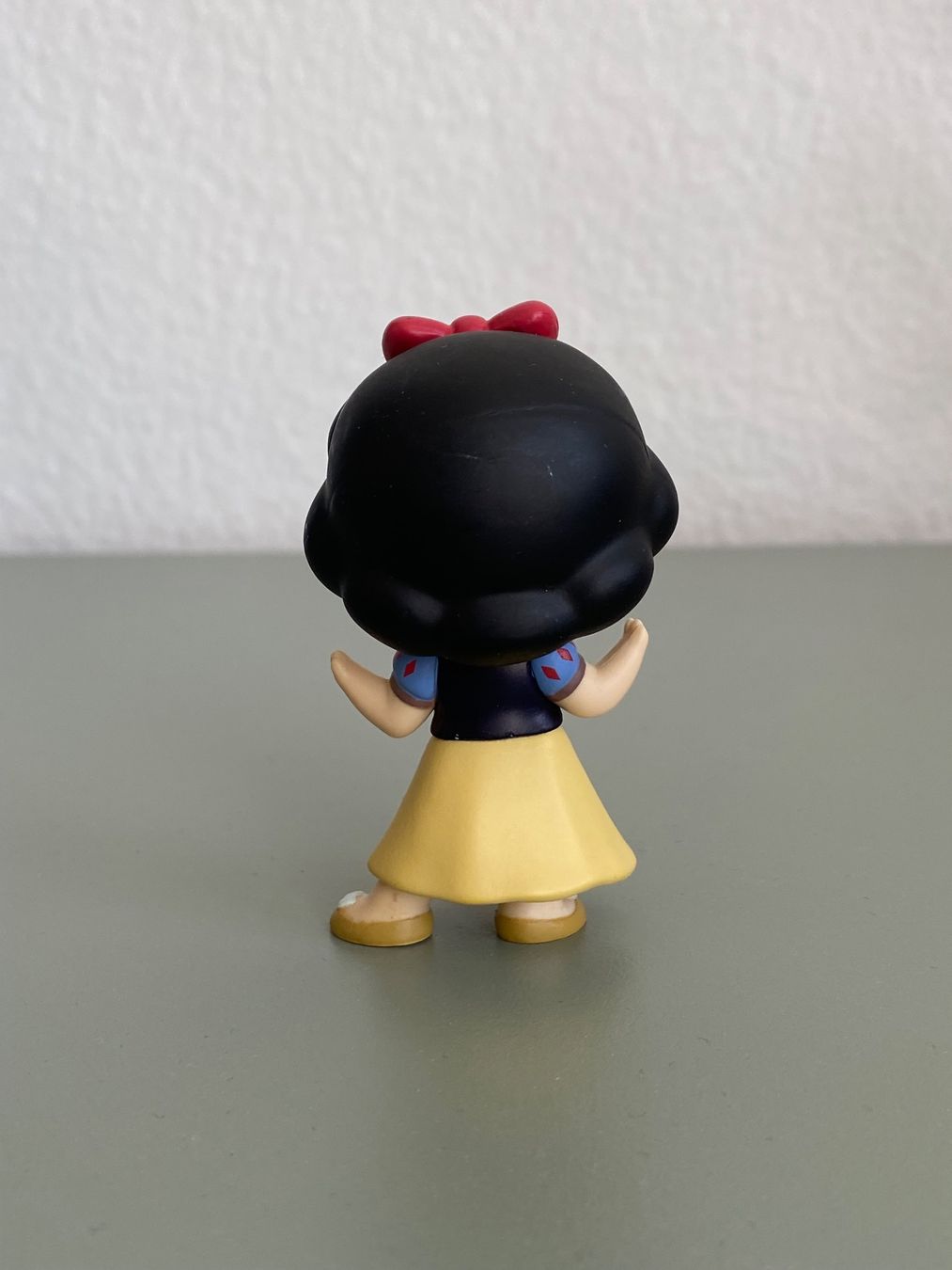 Disney Figuren: Funko Mystery Mini Disney Princess Schneewittchen Figur – Neu und originalverpackt aus Kilchberg ZH von lin_9p9m 3