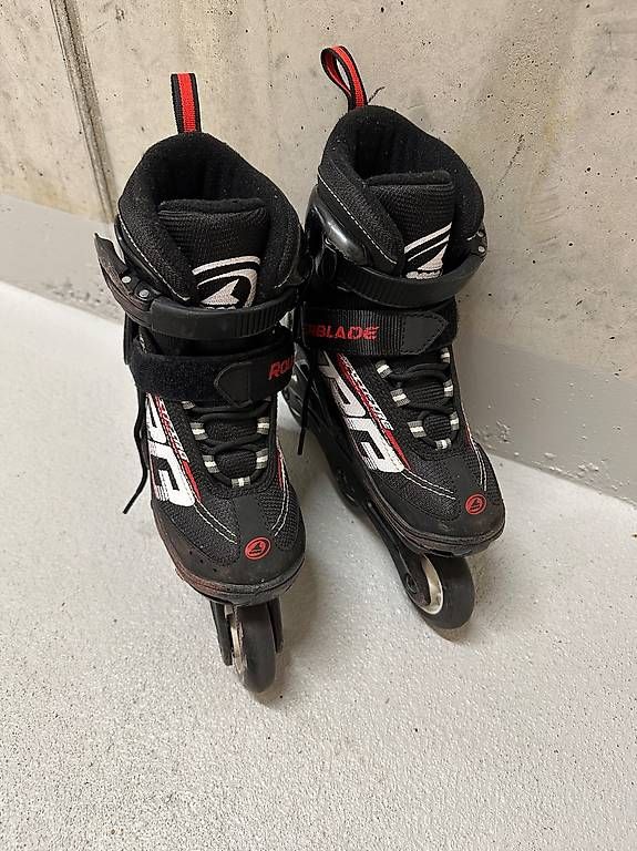 Pattini in linea & Pattini a rotelle: Inlineskates Gr28-32 – Usato da Gümligen venduto da xifenglie