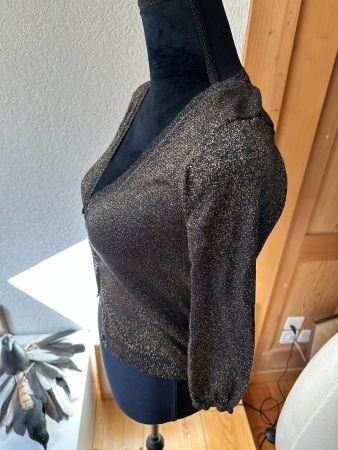 Goldenes Jäggli, Jäckchen gold 38/M