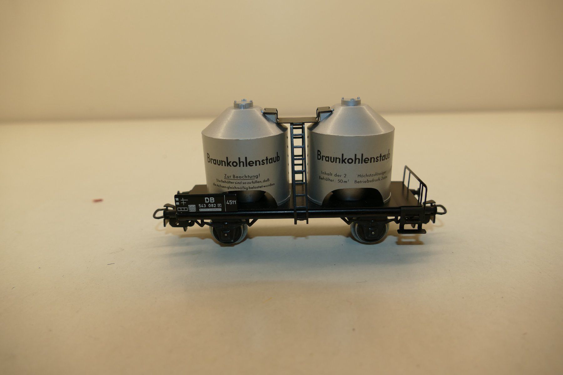 Märklin Trains électriques: Märklin H0: DB Kohlenstaubwagen – Neuf (Voir description) à Niederhasli par rail-duerst 2