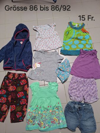Kleiderpaket 86 bis 86/92 (10 Teile)