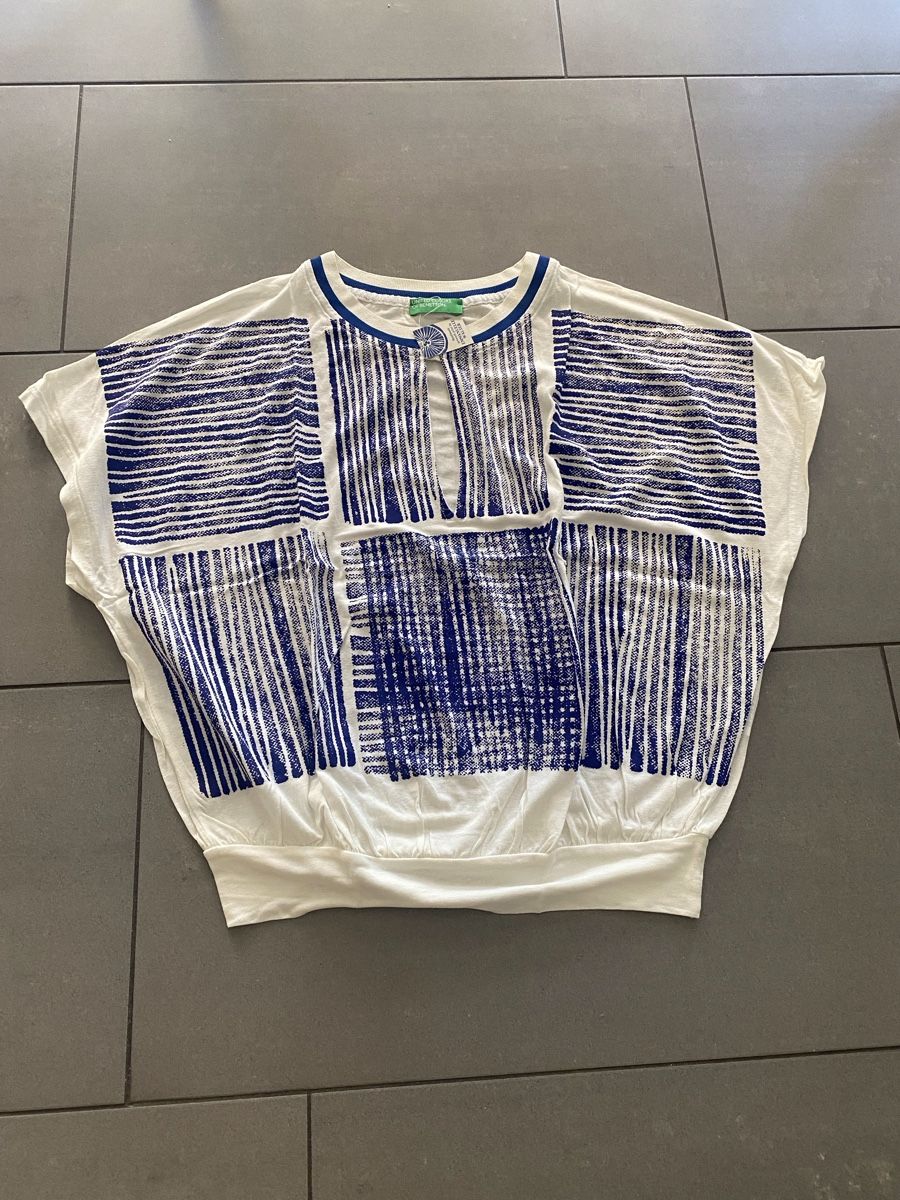 Benetton Blusen: Oberteil Benetton neu – Neu und originalverpackt aus Rütihof von ALAFC