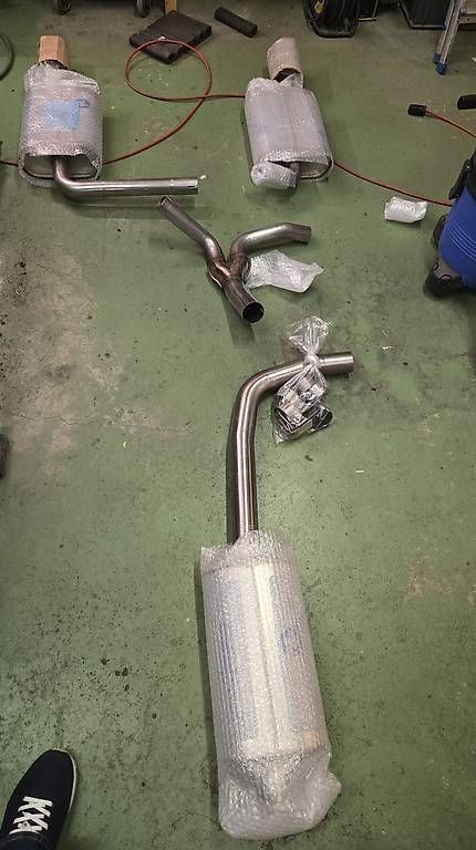 Sistemi di scarico: Sport Auspuff Fox Neu – Usato da Unterägeri venduto da Cappuccino80 2