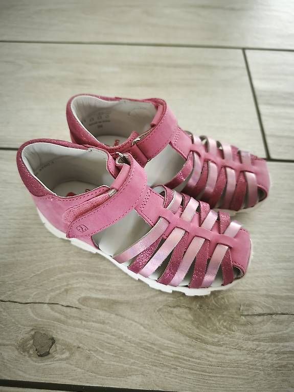 Scarpe per ragazze: Elefanten-Sandalen – Usato da Lohn-Ammannsegg venduto da A.Mohyla