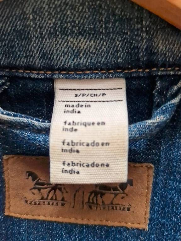Giacche: Orginal Levi´s Jacke – Usato da Hägendorf venduto da Moni-F 4