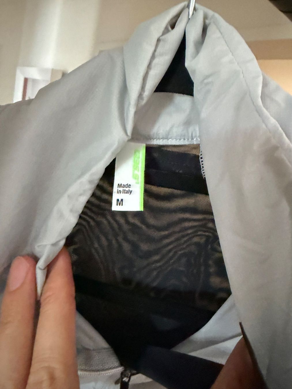 Gilets & Westen: Q36.5 Air Vest Ice Grey Size M – Gebraucht aus Küsnacht ZH von gma_67jc 2