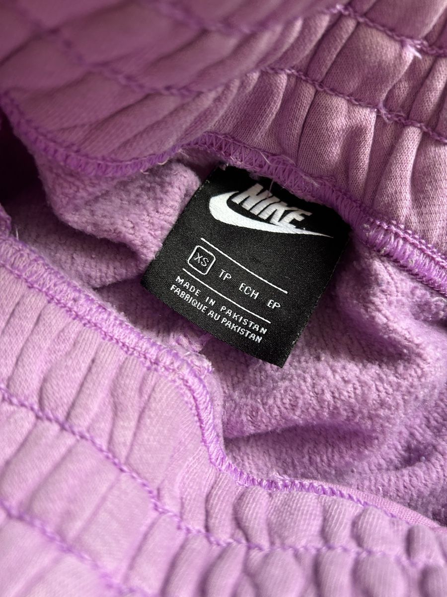 Nike Pantalons: Nike Trainerhose – D'occasion à Zürich par ori_9dcy 2