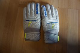 Reusch Attrakt Grip Torwarthandschuhe  Gr.7