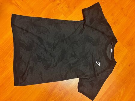 Ungebrauchtes Gym-Shark Trainings Shirt