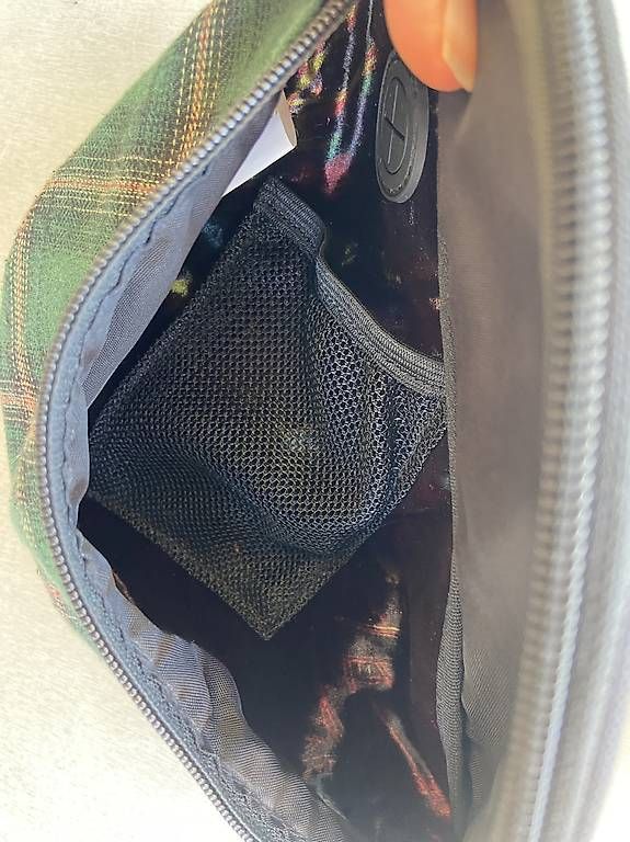 Taschen: Grüne Bauchtasche – Gebraucht aus Zürich von ser_6jwp 1