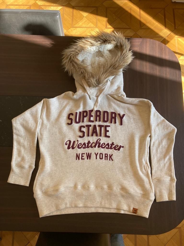 Maglioni & Felpe: Superdry Hoodie - Size S – Usato da Coppet venduto da AlexandraAmmann