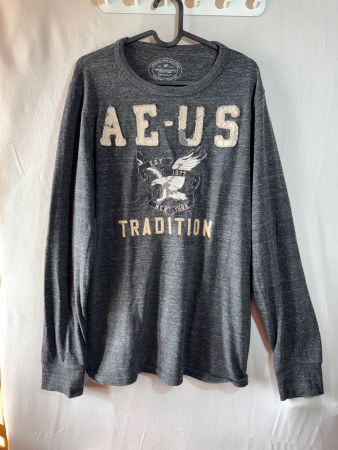 Grauer Pullover von American Eagle Outfitters Gr. M