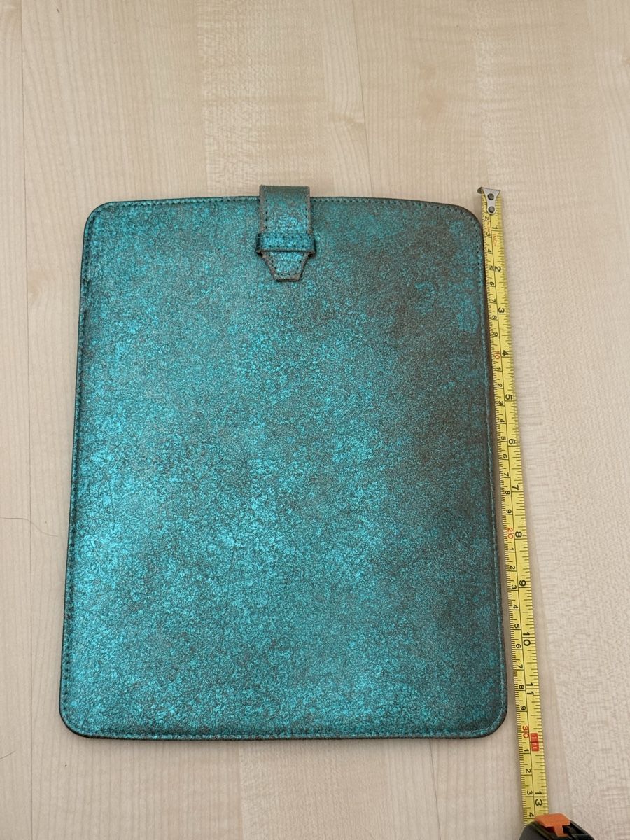 Covers & Borse: Türkise Hülle mit Lasche – Usato da Neerach venduto da lar_tkp2