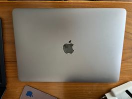 MacBook Pro 13-inch 2017