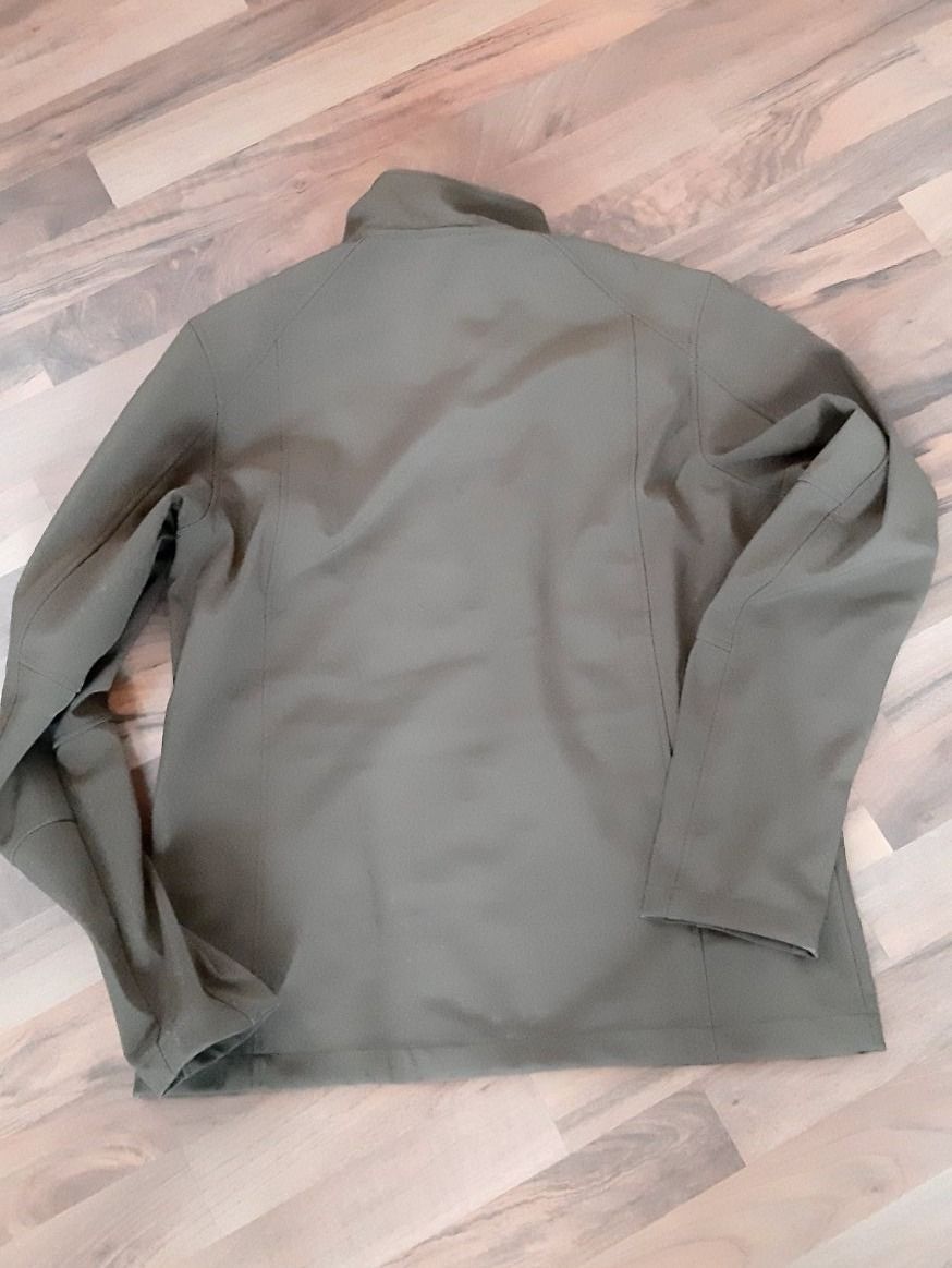Shell Jacken: Sommer Shell Jacke von Crane in Gr. M – Gebraucht aus Ftan von StefanCorina 1