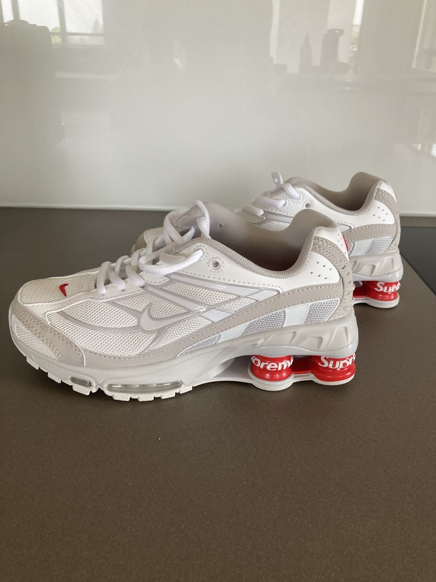 Scarpe da uomo: Nike Shox Ride 2 SP x Supreme – Nuovo e nell'imballaggio originale da Engelburg venduto da Egowie