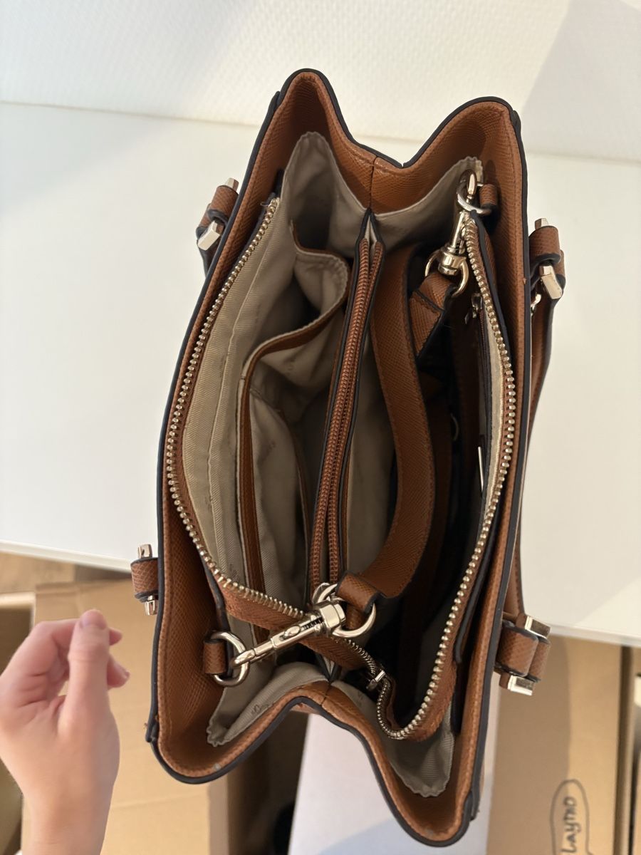 Guess Borse da donna: Guess Handtasche braun – Usato da Walzenhausen venduto da __lealu 3