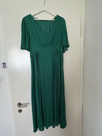 Vielseitiges Kleid von Oysho