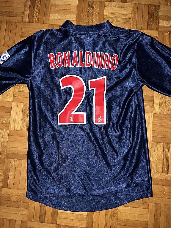 Leibchen & Hosen: MAILLOT PSG RONALDINHO TAILLE M – Gebraucht aus Grand-Lancy von Deneuve68 1