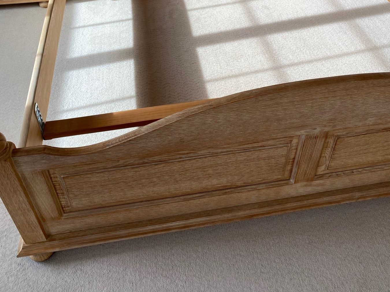 Articoli in legno: Schlafzimmer aus Holz – Usato da Bremgarten AG venduto da Baerli2 3
