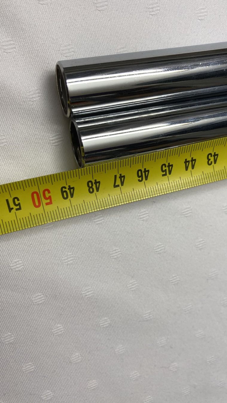 USM Étagères: 2 USM Haller Rohre 48 cm – D'occasion à Dietikon par Rima57 1