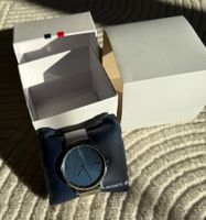 Lacoste Uhr, silber Milanaisearmband, blaues Zifferblatt