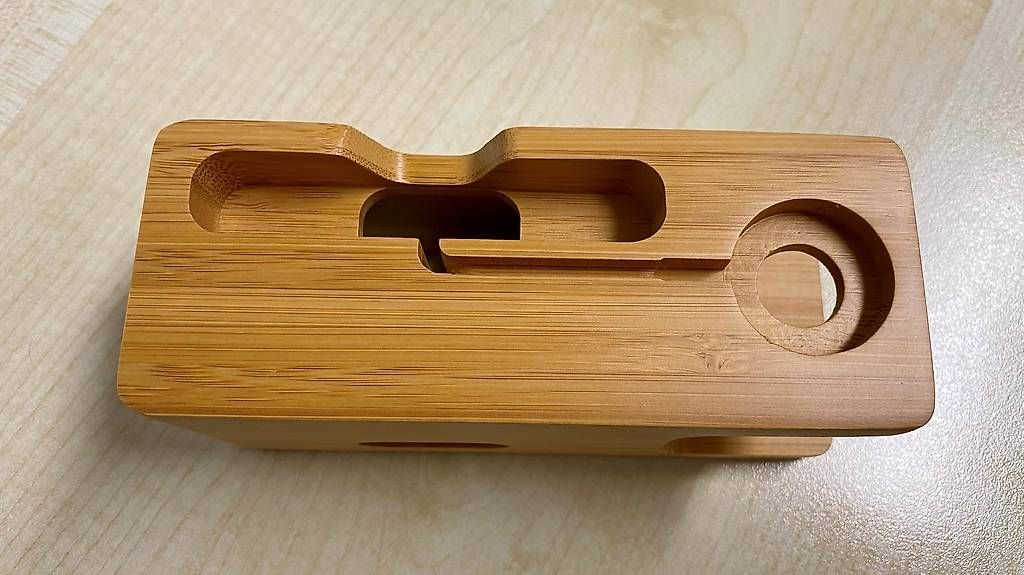 Dockingstation: Dock Station für Apple Watch & iPhone – Neu und originalverpackt aus Cham von G-Money_swiss