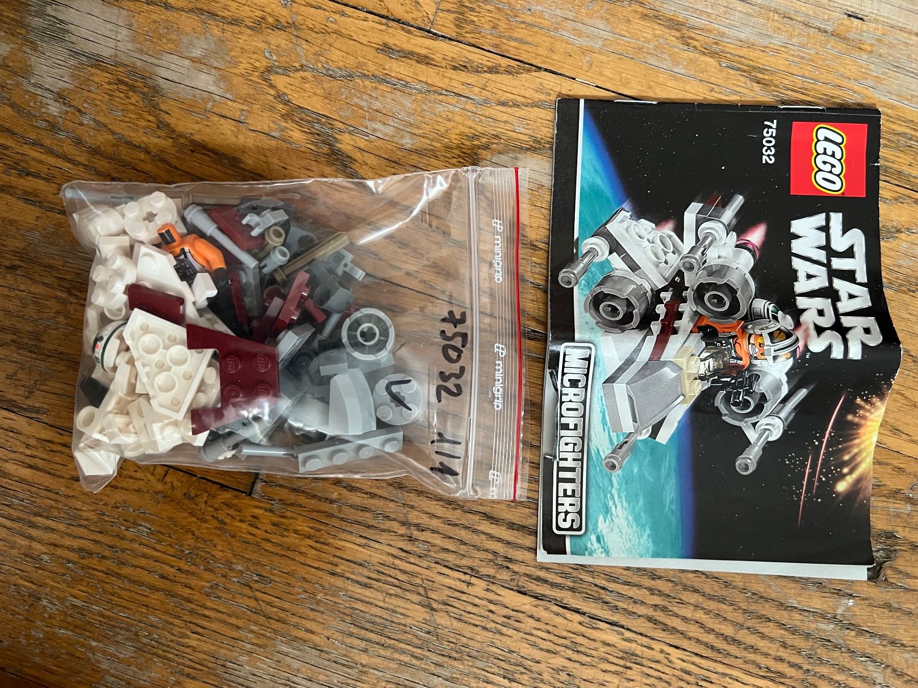Lego Kit di costruzioni: LEGO STAR WARS 75032 X-Wing Fighter Complet – Usato da Lausanne venduto da cat_656q 1